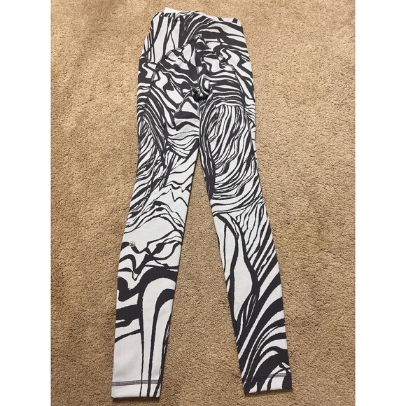 Lululemon Women's size 0 Swift Speed HR Tight 28” Jacquard color：EWJW NWT - Picture 4 of 13